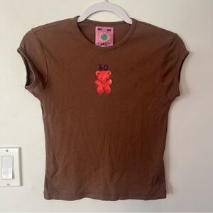 UNIF XO Gummy Bear Brown Baby Tee Shirt Top Women’s Medium M